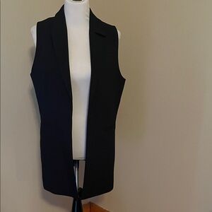 Chic Black Sleeveless Vest for Women